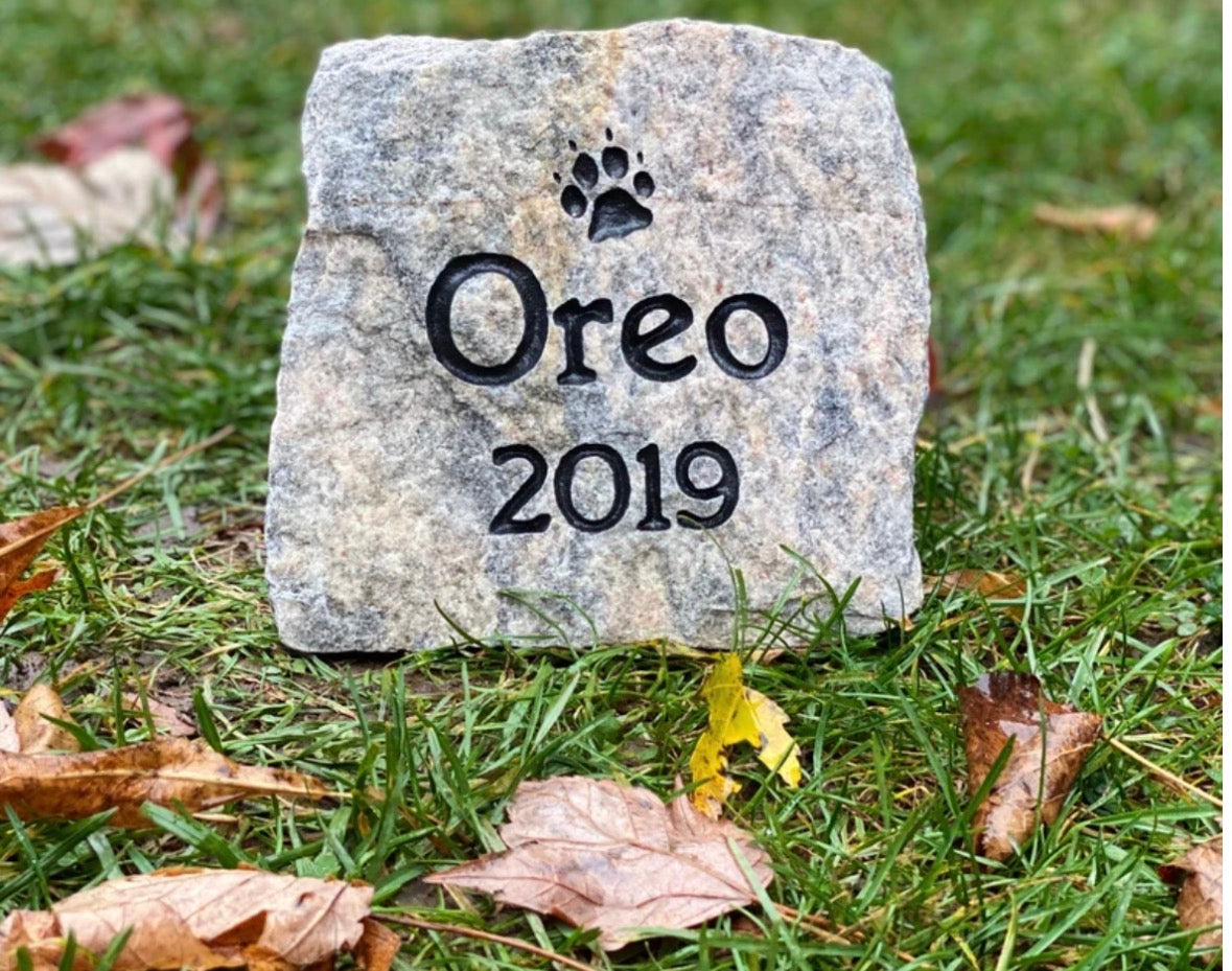 Custom pet tombstone