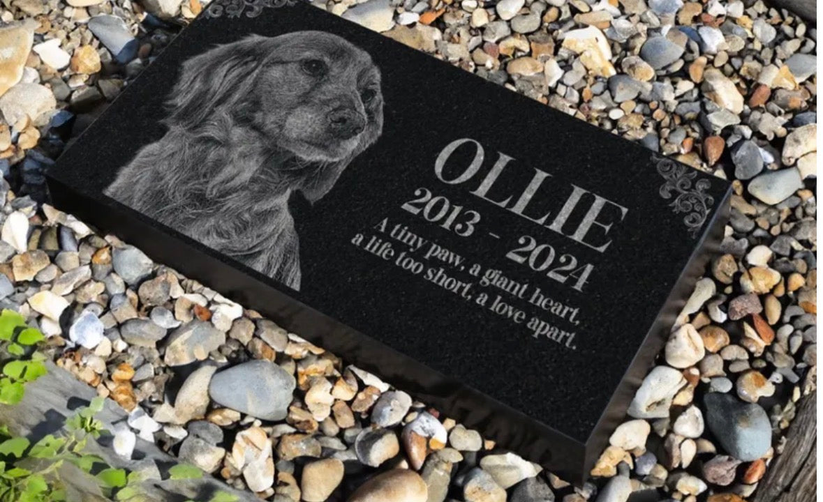 Custom pet tombstone